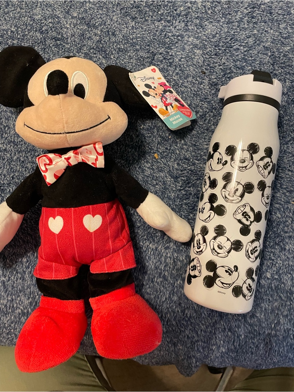 Disney Mickey & Minnie Tag Art - Red, Black, Pink, Yellow, White